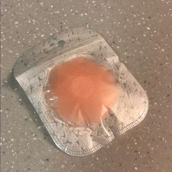 Push up silicone sticky adhesive backless bra #S00 - Picture 4 of 5